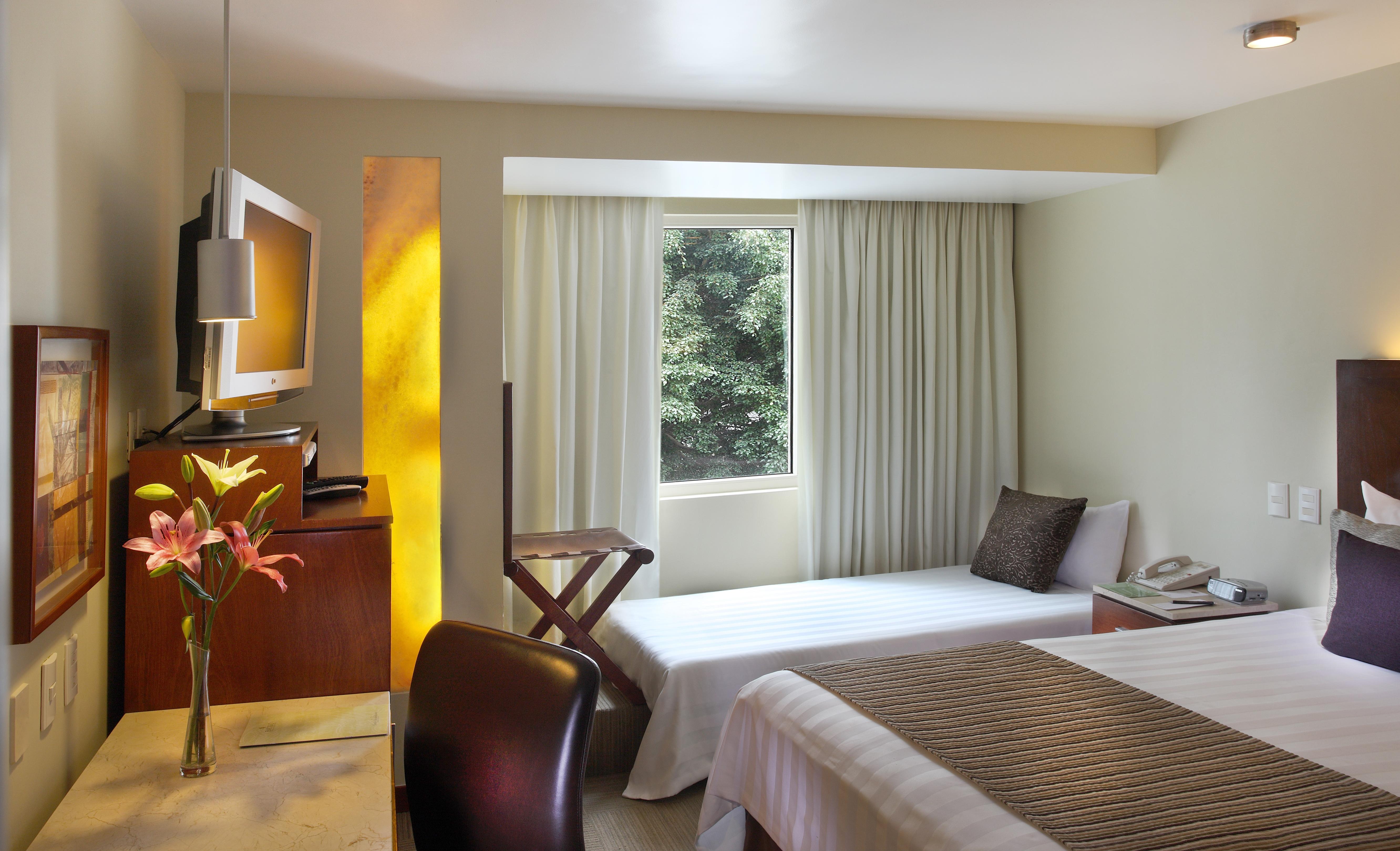 Emporio Reforma Hotel Mexico City Exterior photo A room at the hotel